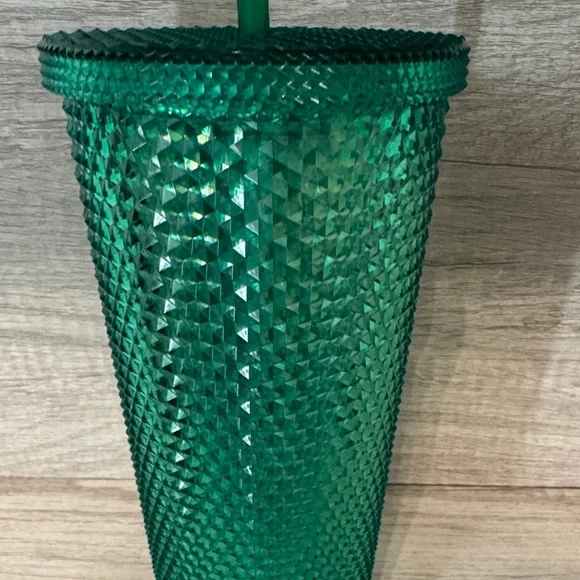 Green Studded Tumbler with Straw - Picture 3 of 4